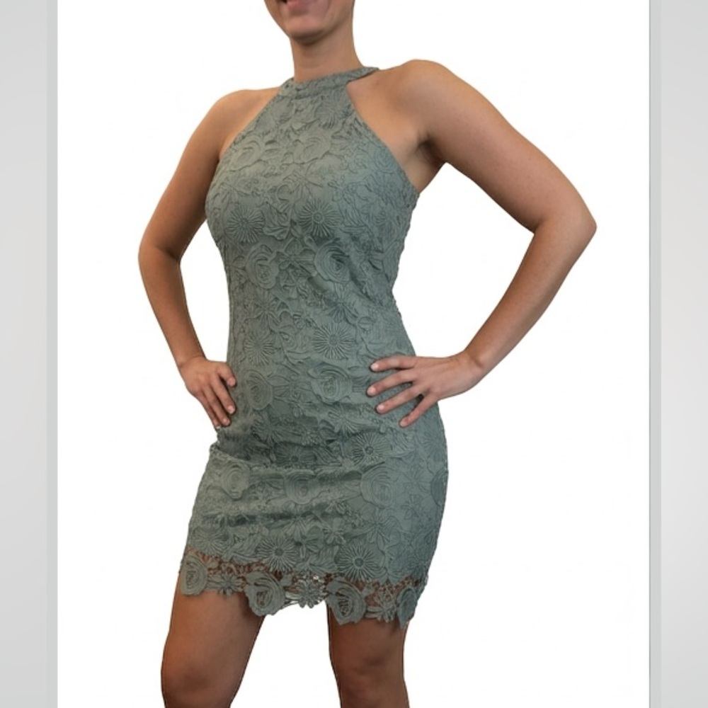 EUC | Lulus Mint Floral Lace Halter Dress | XS |